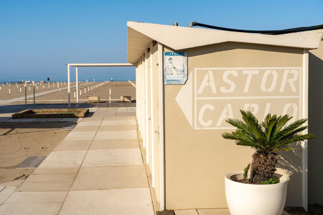 Hotel Astor Rímini Exterior foto